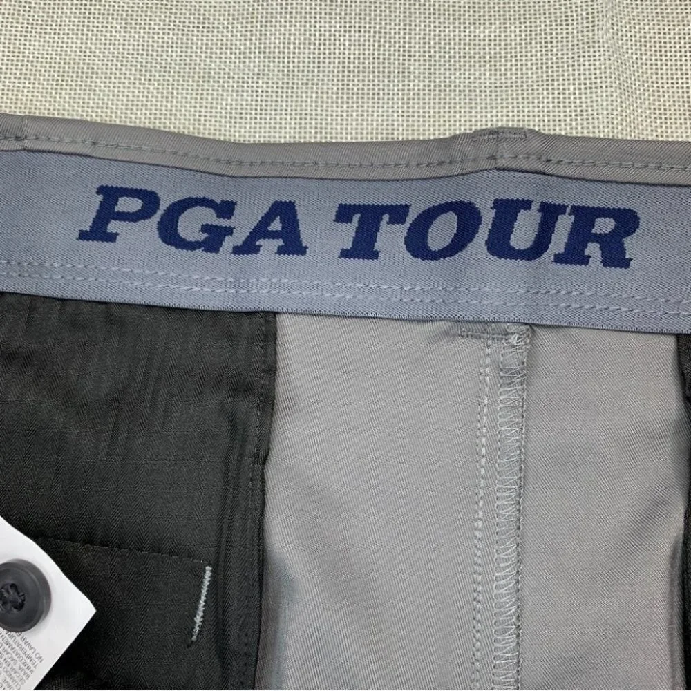 PGA TOUR Mens 7 Flat-Front Golf Short 36